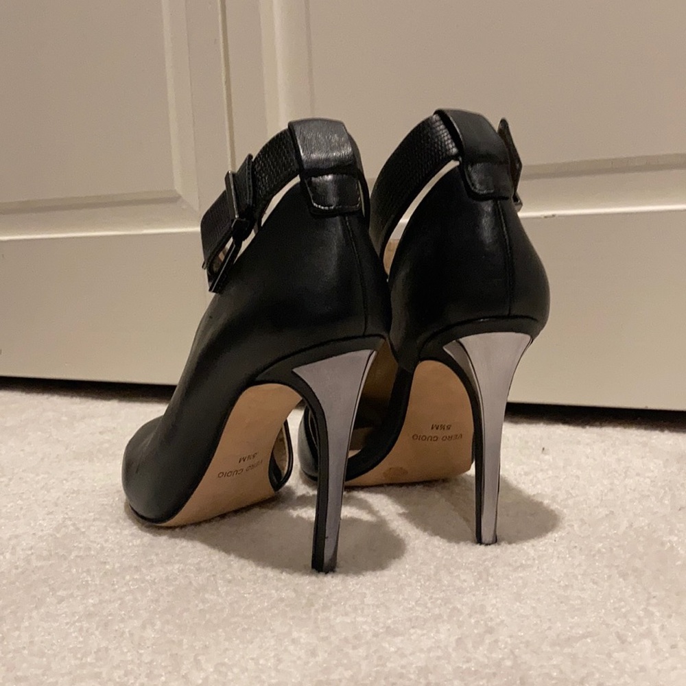 BCBGMAXAZRIA Aced Ankle Strap Leather Pump - Picture 4 of 11